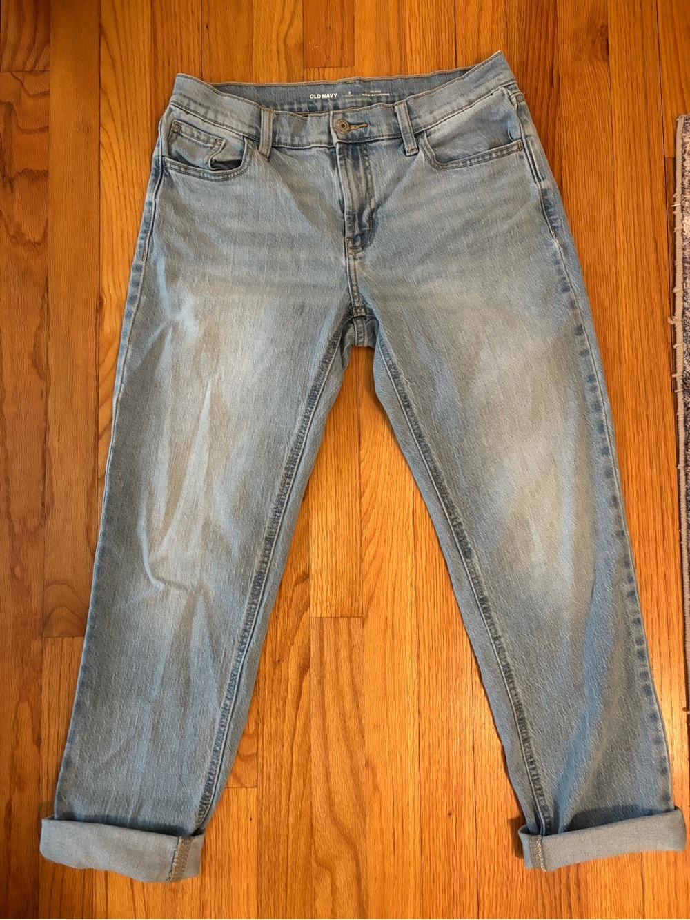 Old Navy women’s Light Blue boyfriend Jeans